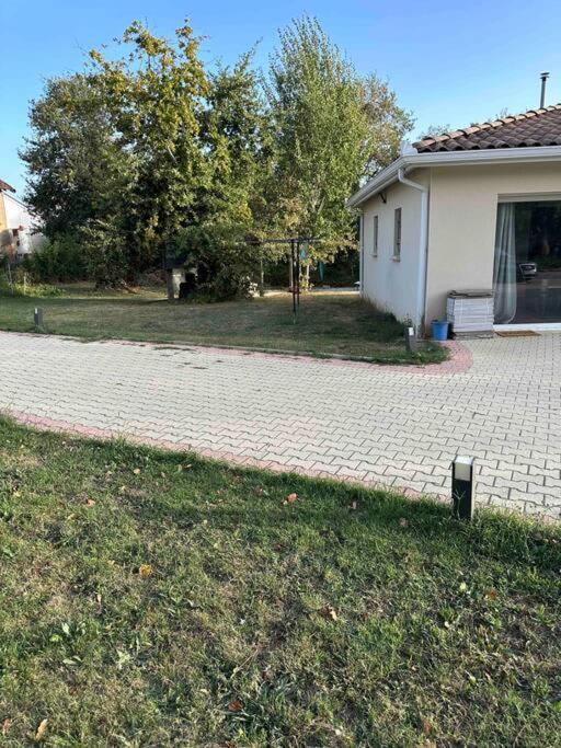 Appartement Prive Dans Villa Montauban Exteriör bild