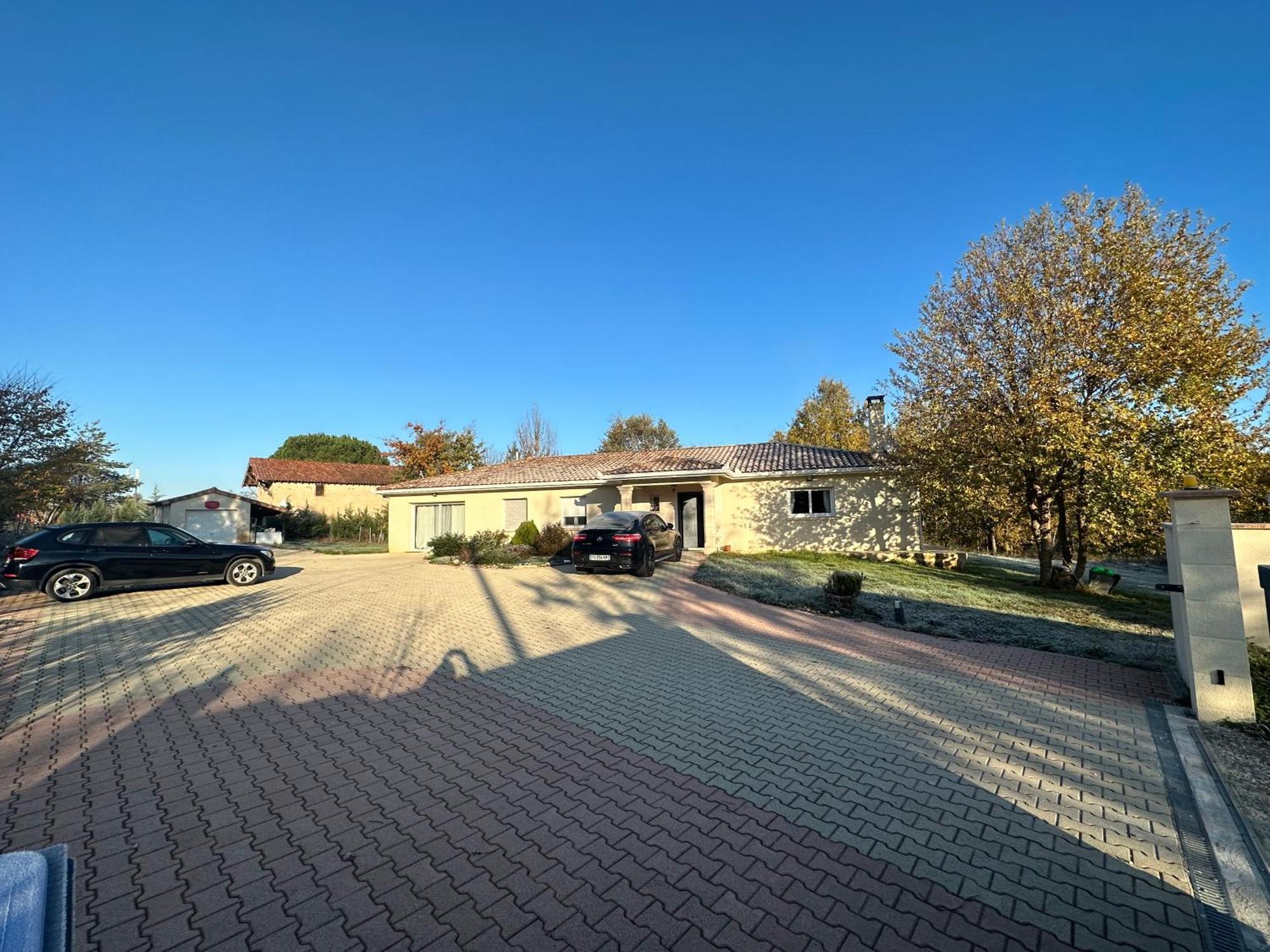 Appartement Prive Dans Villa Montauban Exteriör bild
