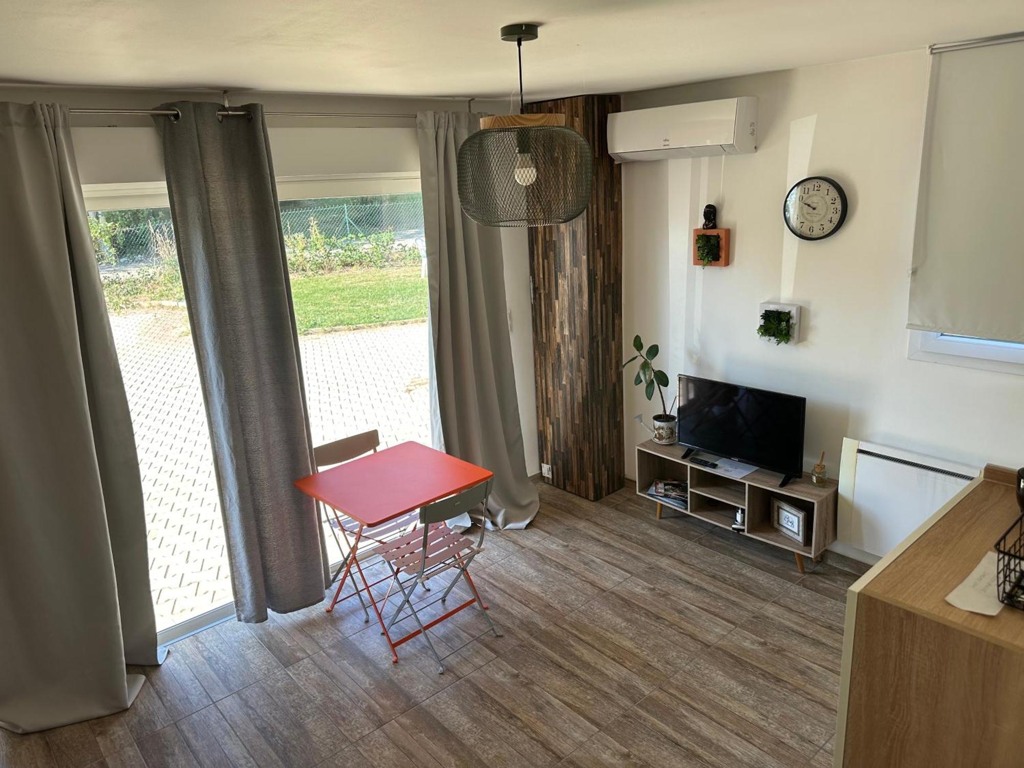 Appartement Prive Dans Villa Montauban Exteriör bild